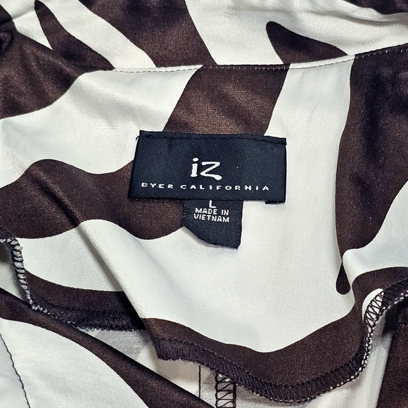 Zebra Print Double-Breasted Trench Coat - Picture 14 of 15